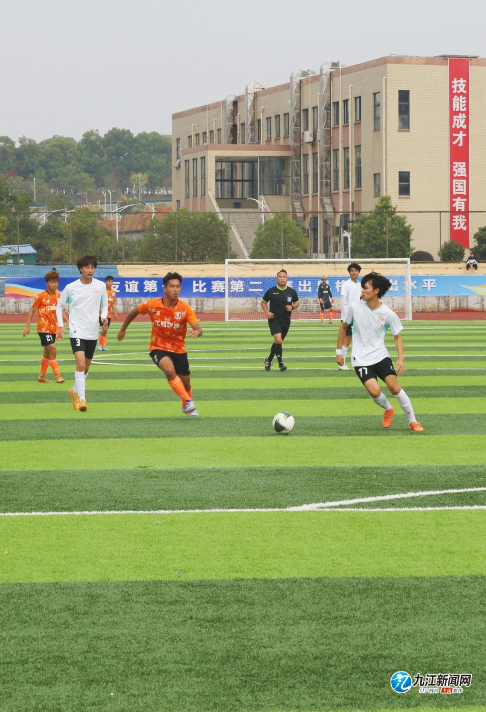 不仅限于一 不仅限于一