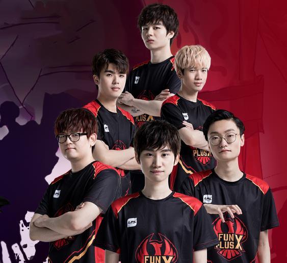 中场对控球 中场对控球