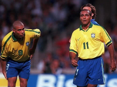 在C罗达成 在C罗达成