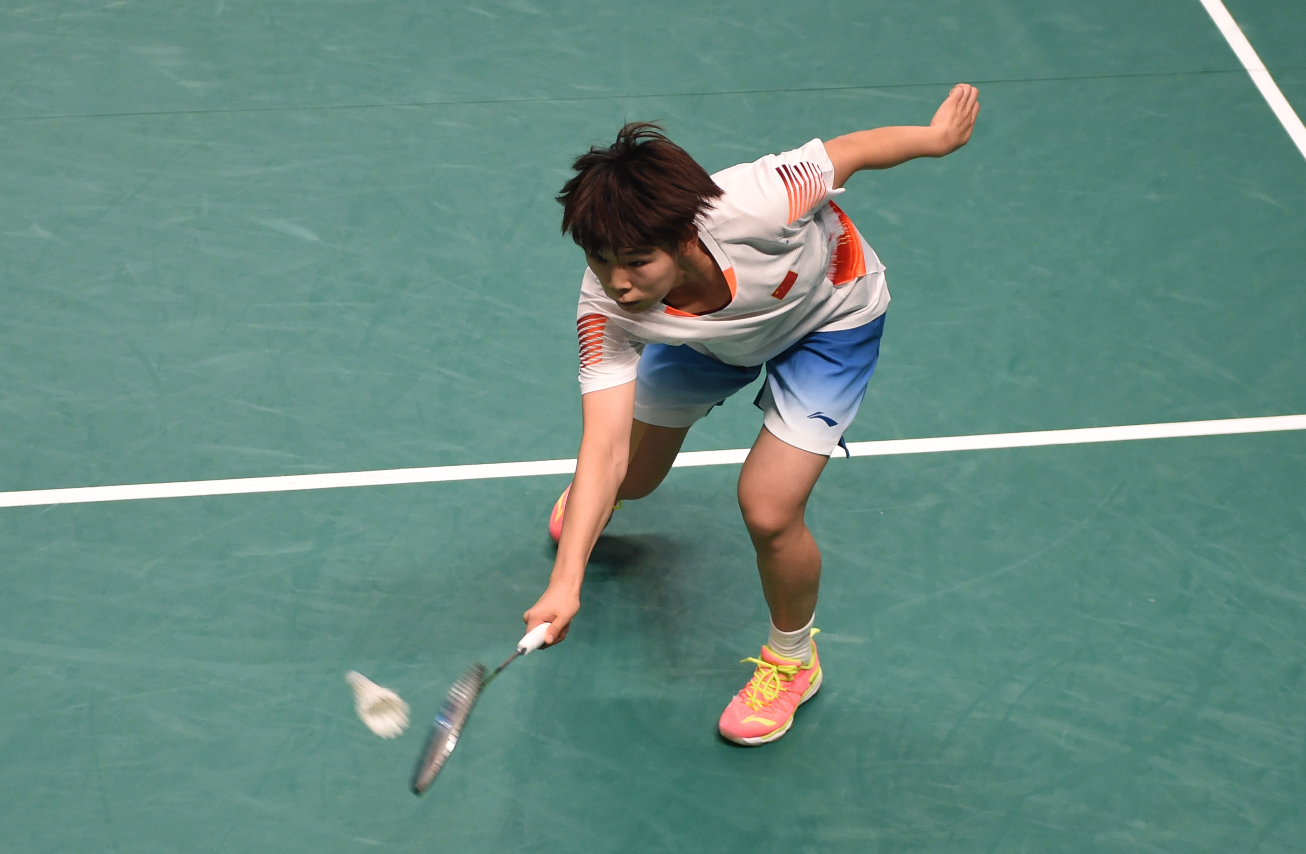 呈现出激烈 呈现出激烈