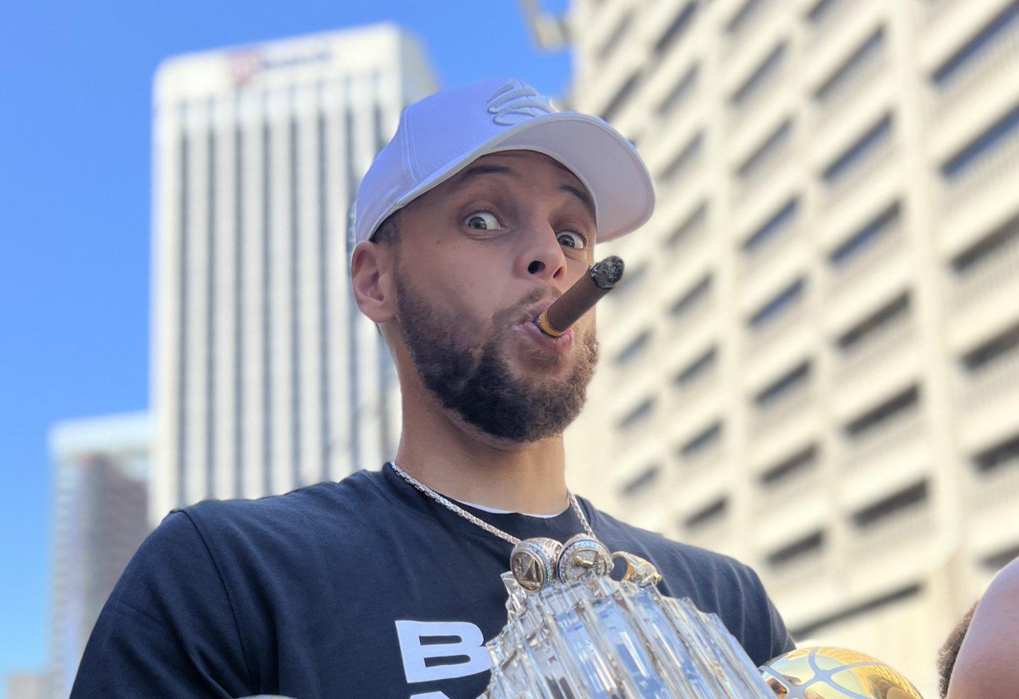 是当前球队 是当前球队