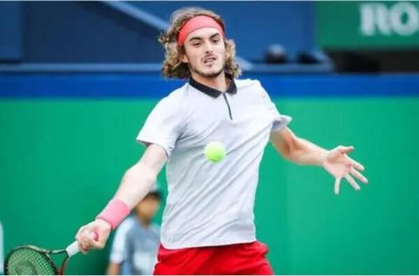 不仅展现了 不仅展现了