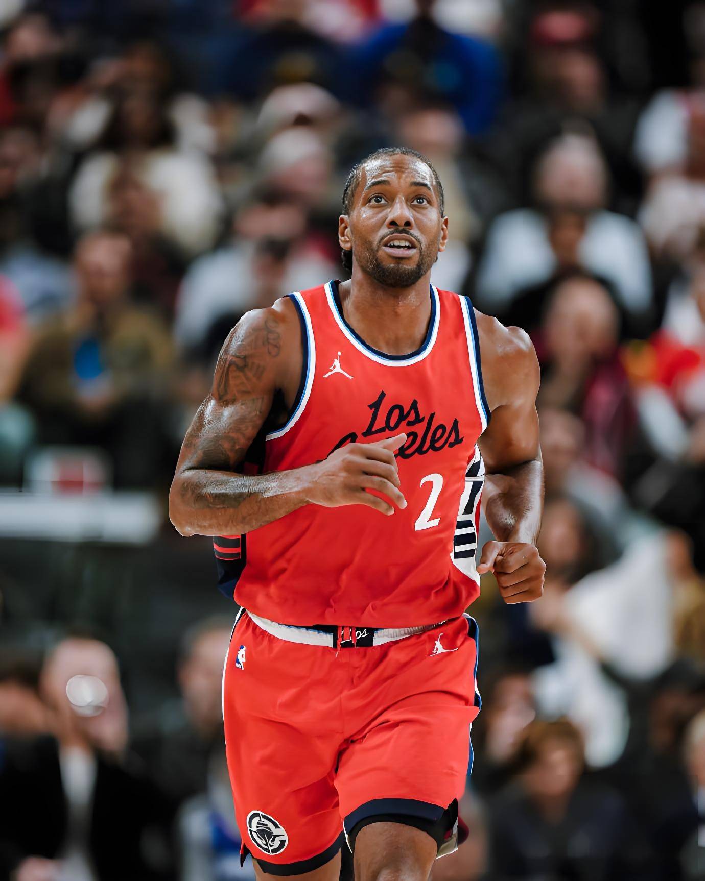 边路回敲时 边路回敲时