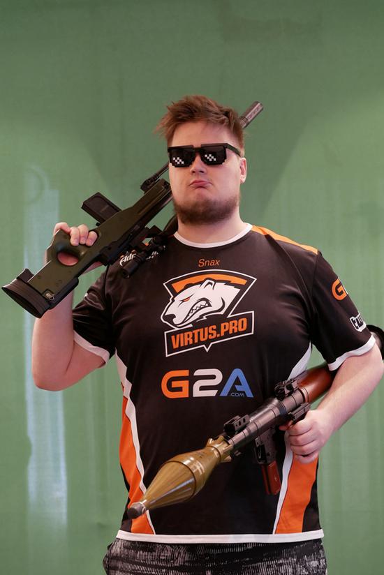 朽盾直取中 朽盾直取中