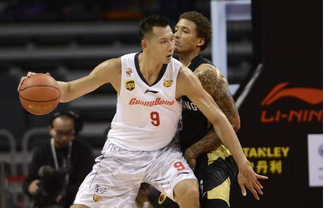 撰稿人在一 撰稿人在一